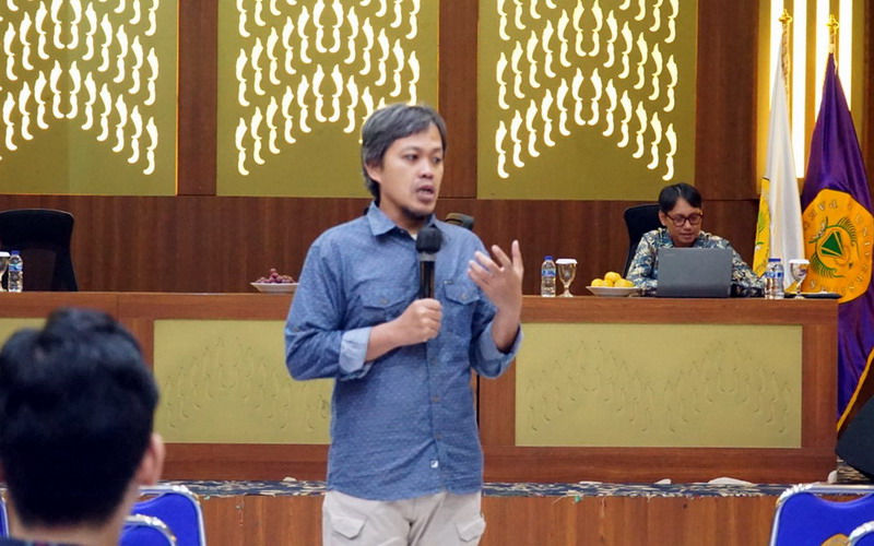 Kuliah Umum Ilmu Komunikasi Bahas Masa Depan Profesi Penyiaran dan Jurnalistik